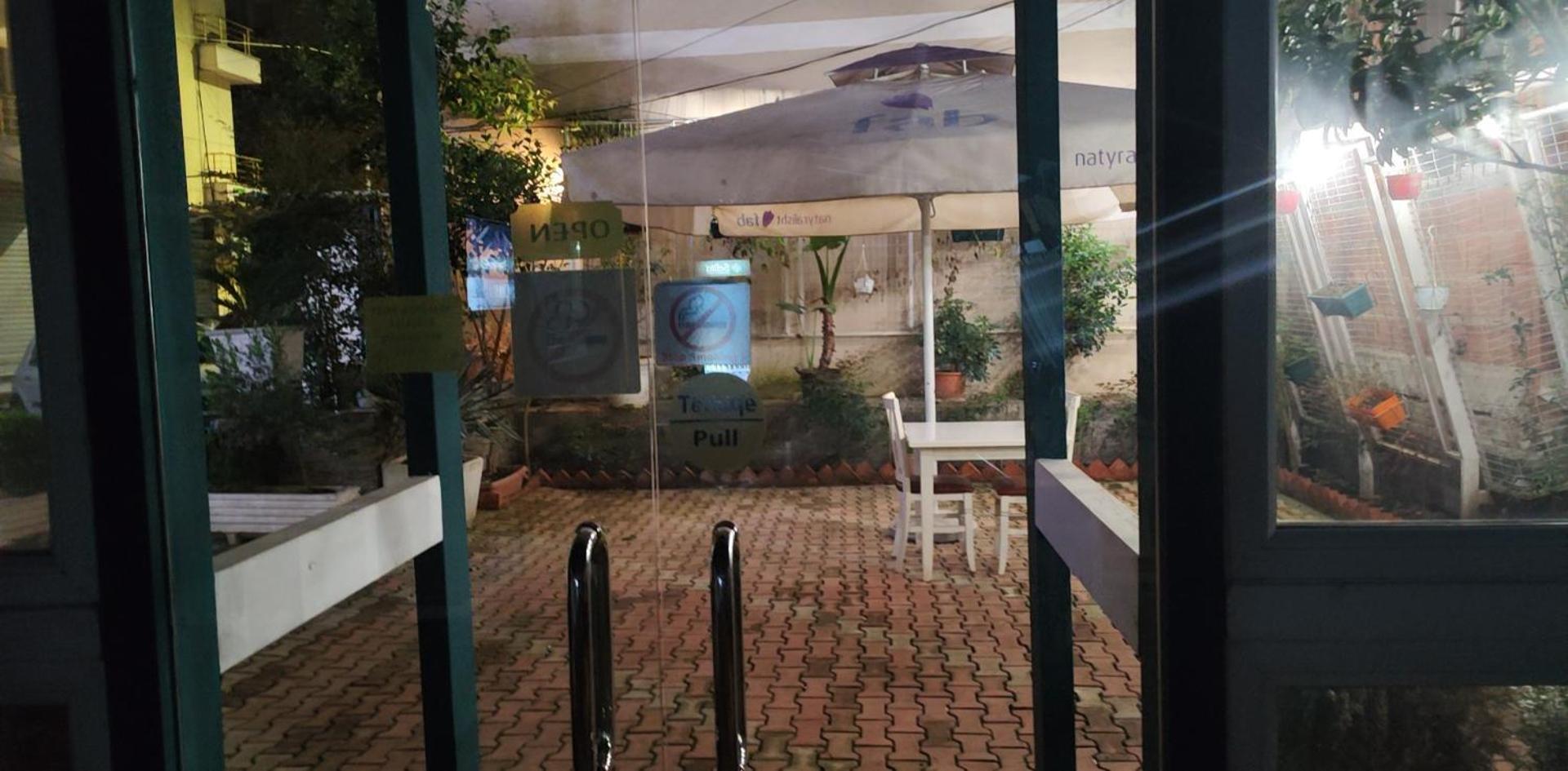 Hotel Kastria Tiranë Eksteriør bilde