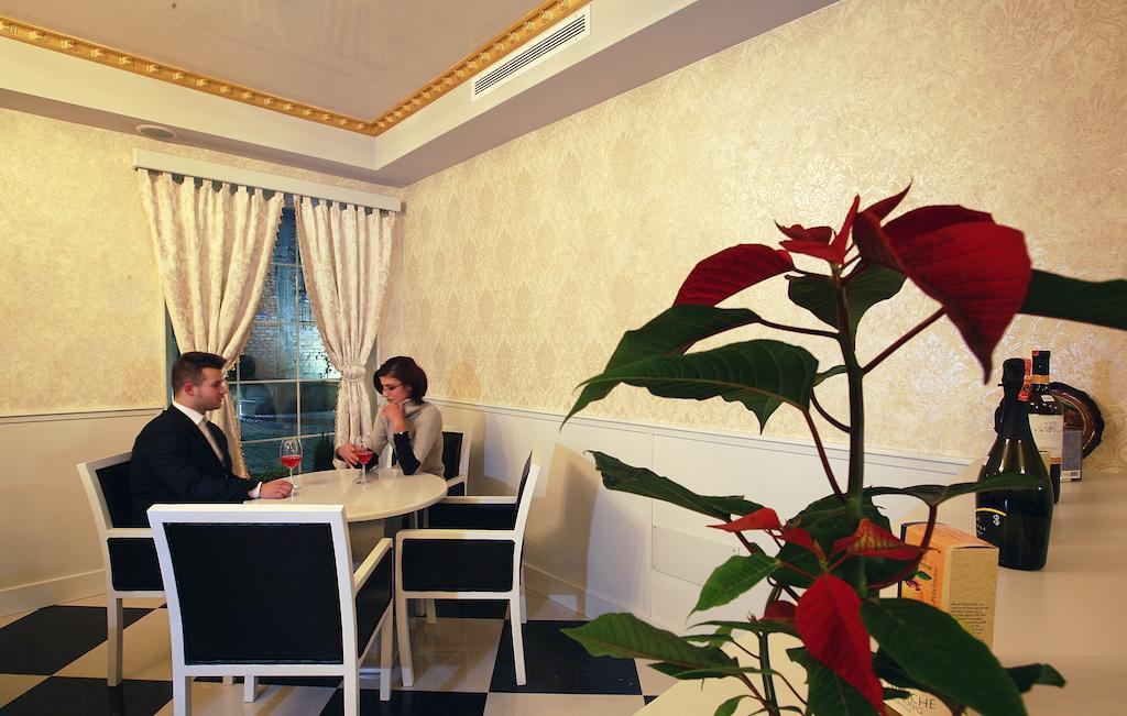 Hotel Kastria Tiranë Eksteriør bilde